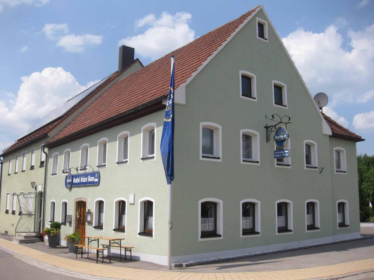 Gasthof Gruener Baum Oberlangfurth Buitenkant foto